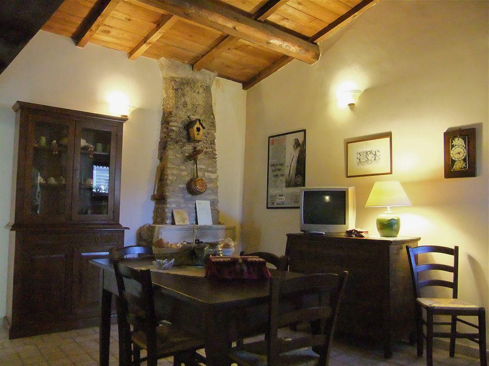 Aparthotel Residenza La Torre Santo Stefano Di Sessanio Zewnętrze zdjęcie