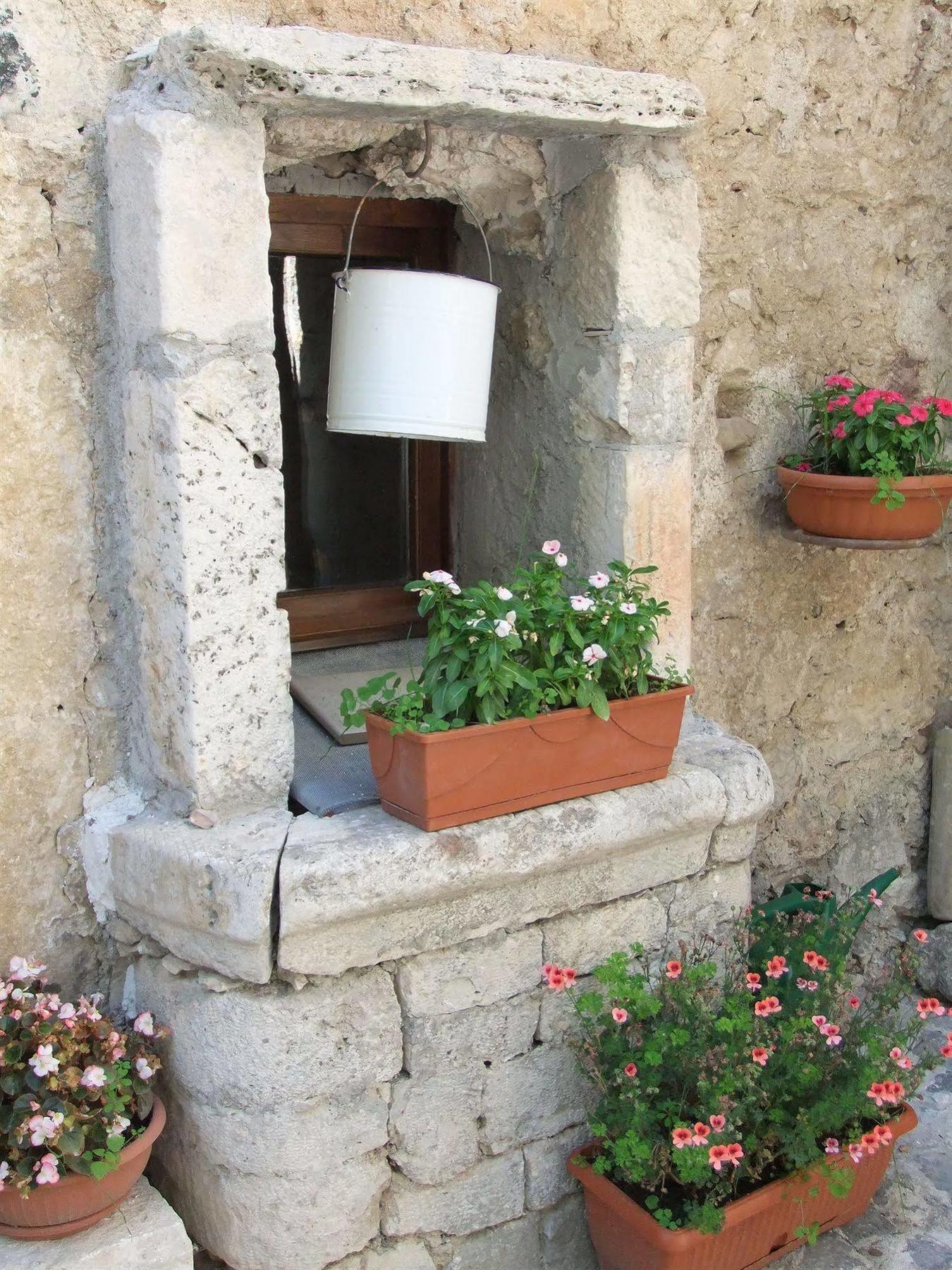 Aparthotel Residenza La Torre Santo Stefano Di Sessanio Zewnętrze zdjęcie
