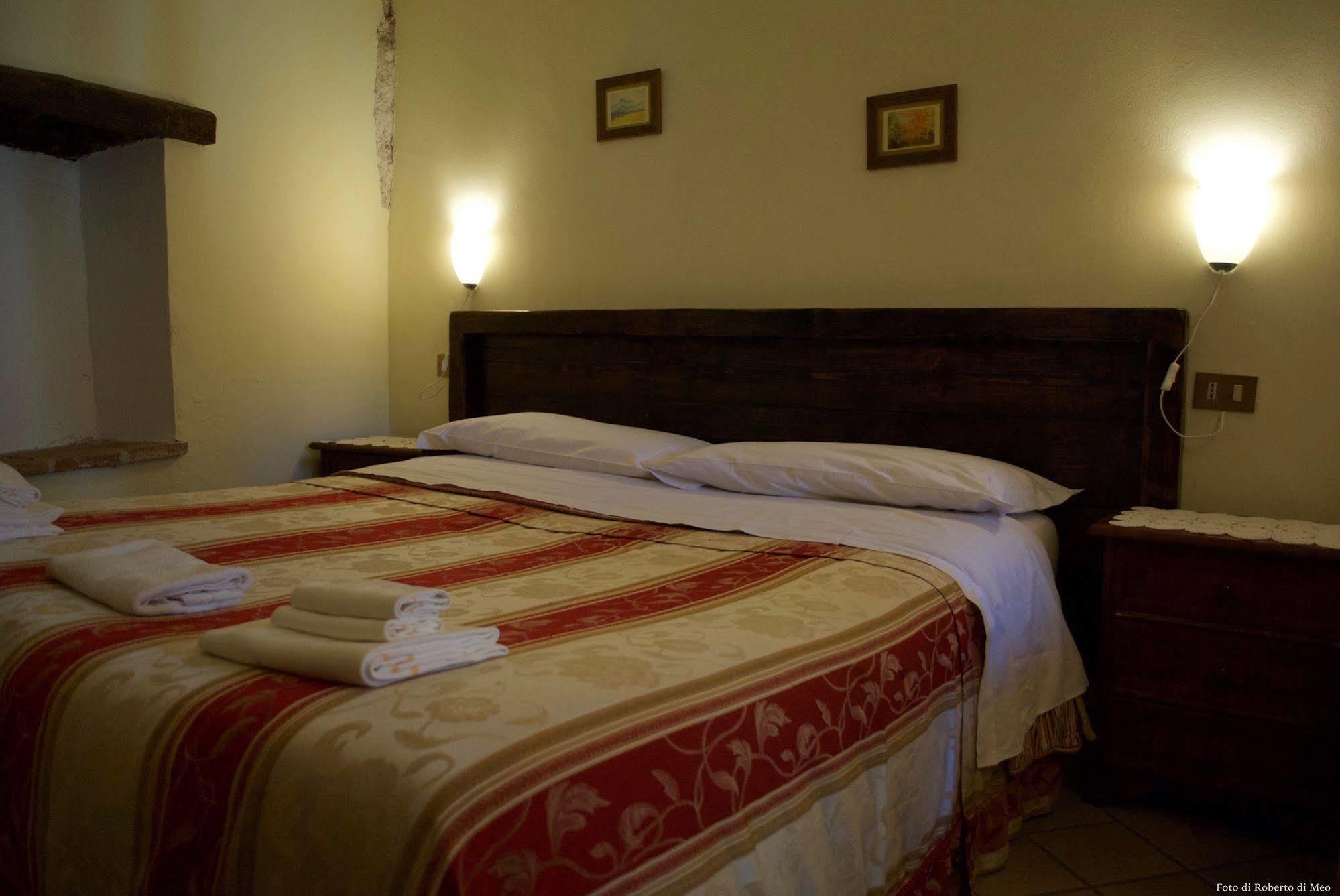 Aparthotel Residenza La Torre Santo Stefano Di Sessanio Zewnętrze zdjęcie
