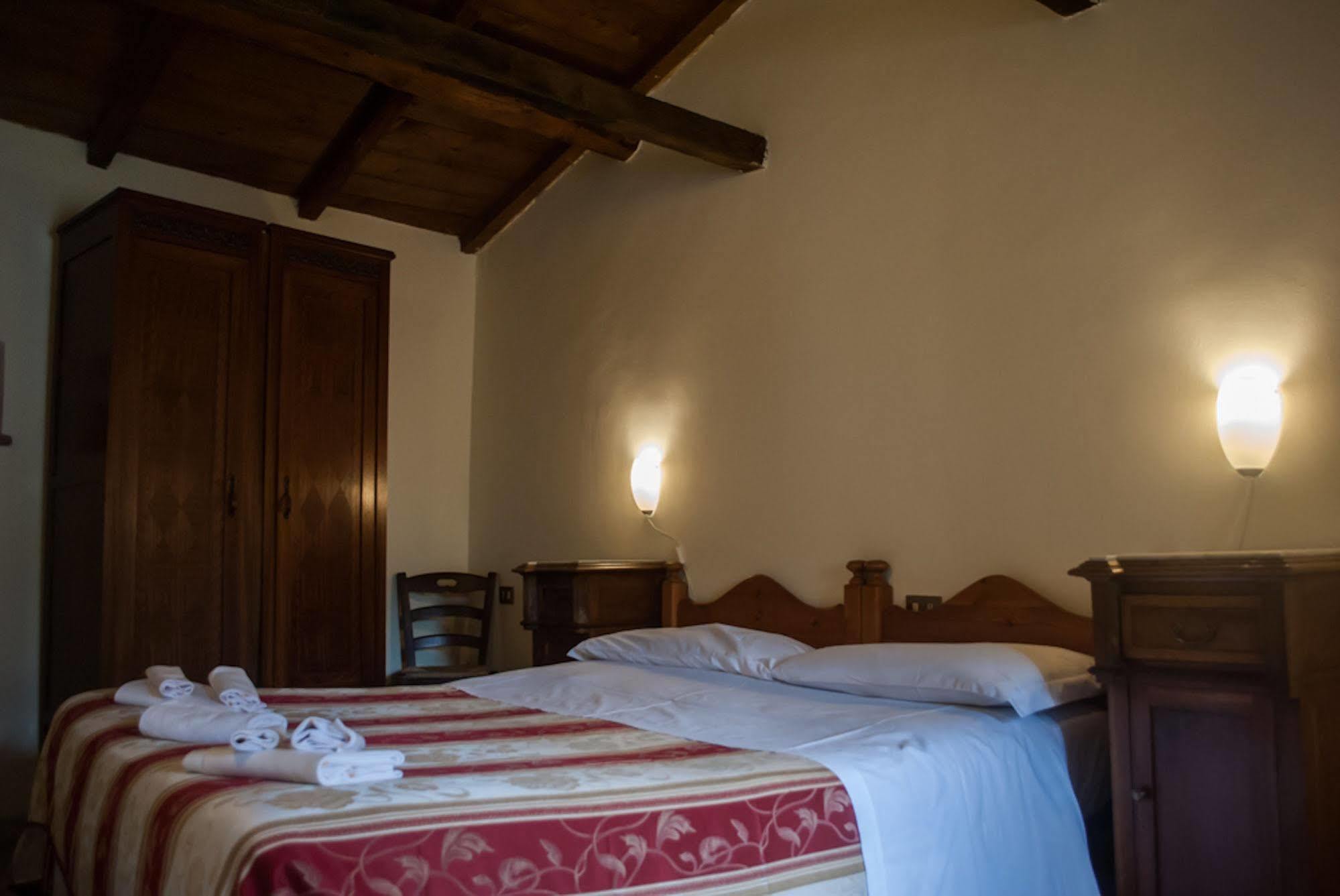Aparthotel Residenza La Torre Santo Stefano Di Sessanio Zewnętrze zdjęcie
