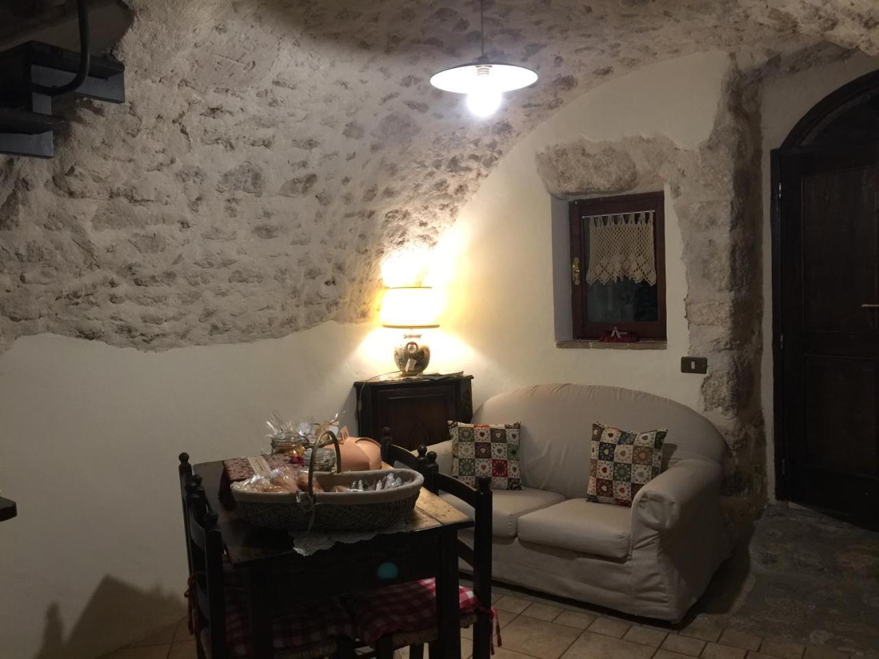 Aparthotel Residenza La Torre Santo Stefano Di Sessanio Zewnętrze zdjęcie