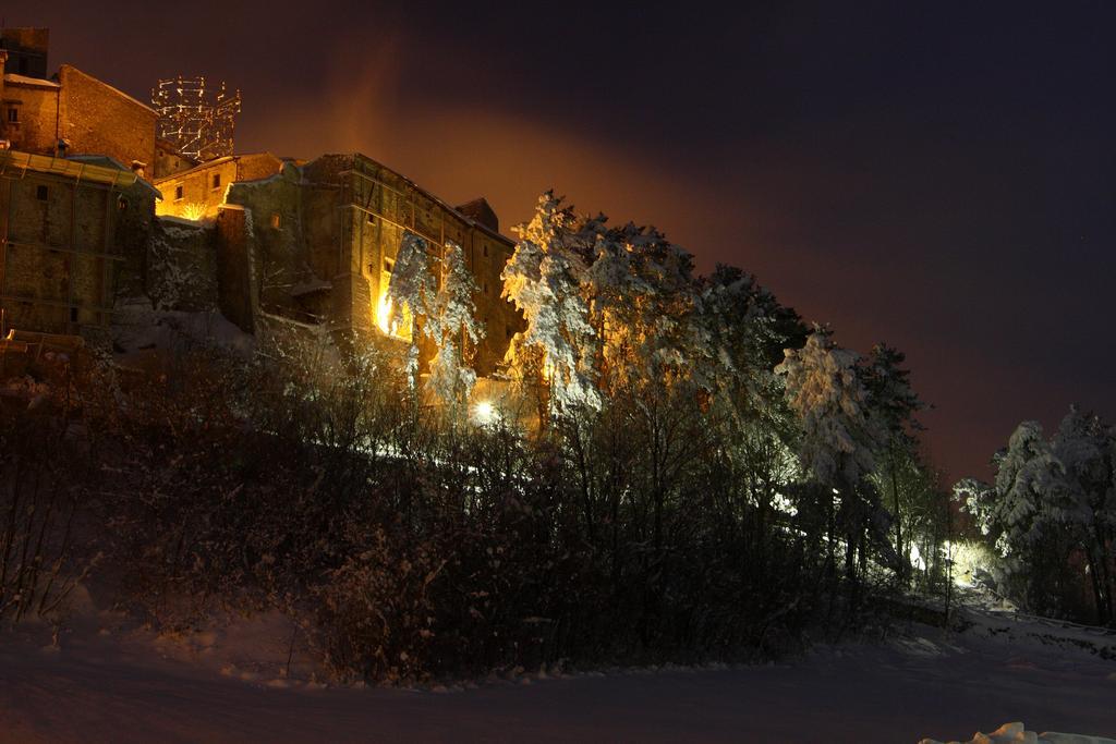 Aparthotel Residenza La Torre Santo Stefano Di Sessanio Zewnętrze zdjęcie