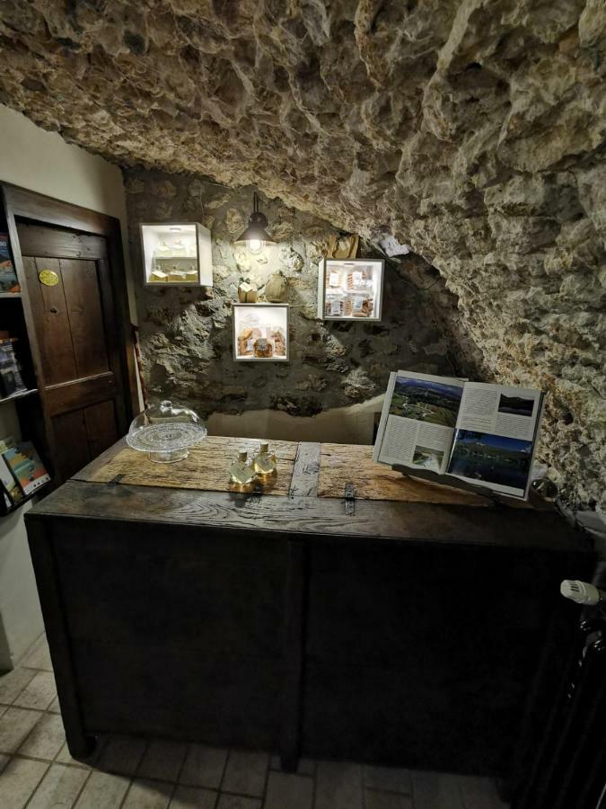 Aparthotel Residenza La Torre Santo Stefano Di Sessanio Zewnętrze zdjęcie